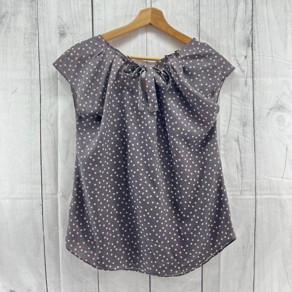 LC Lauren Conrad MEDIUM Gray Brown Polka Dot Pleated Bow Chiffon Top Blouse - Picture 2 of 9